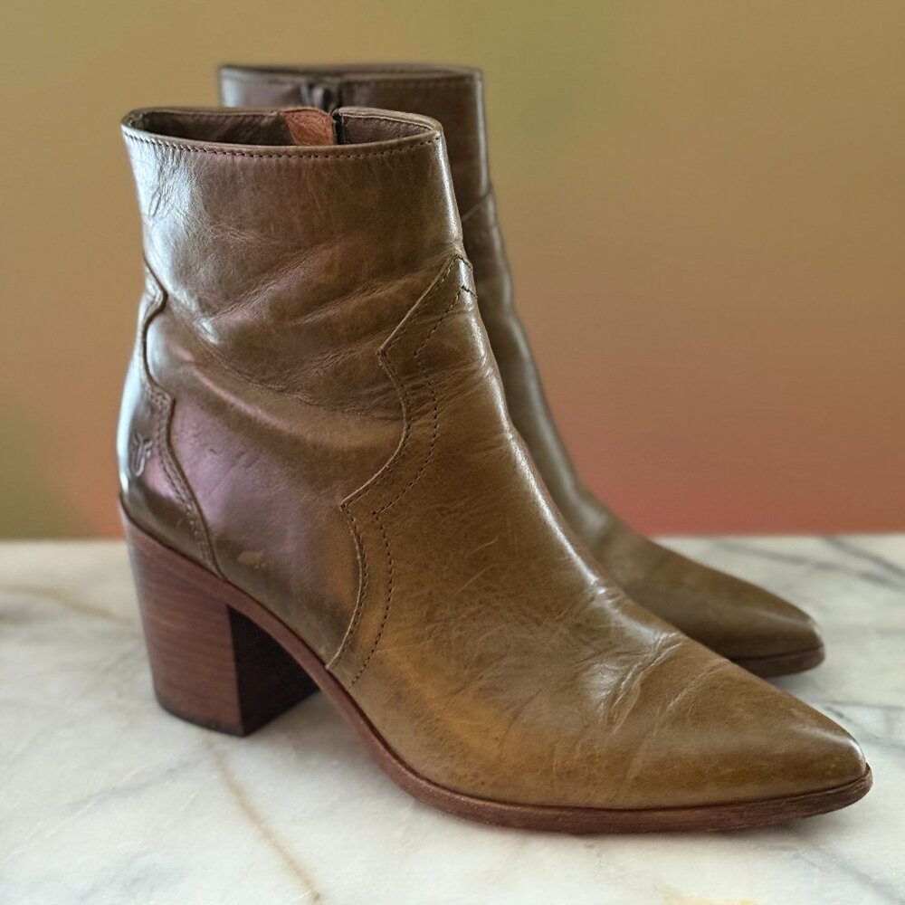 Frye Leather Booties in Olive Size 8